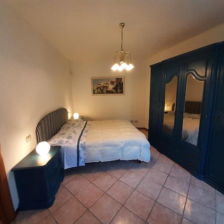 Casa Della Nonna 2 Lägenhet Gargnano Exteriör bild