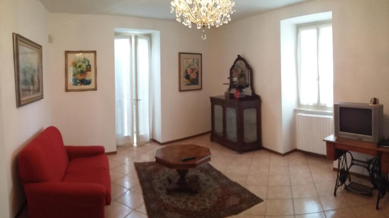 Casa Della Nonna 2 Lägenhet Gargnano Exteriör bild