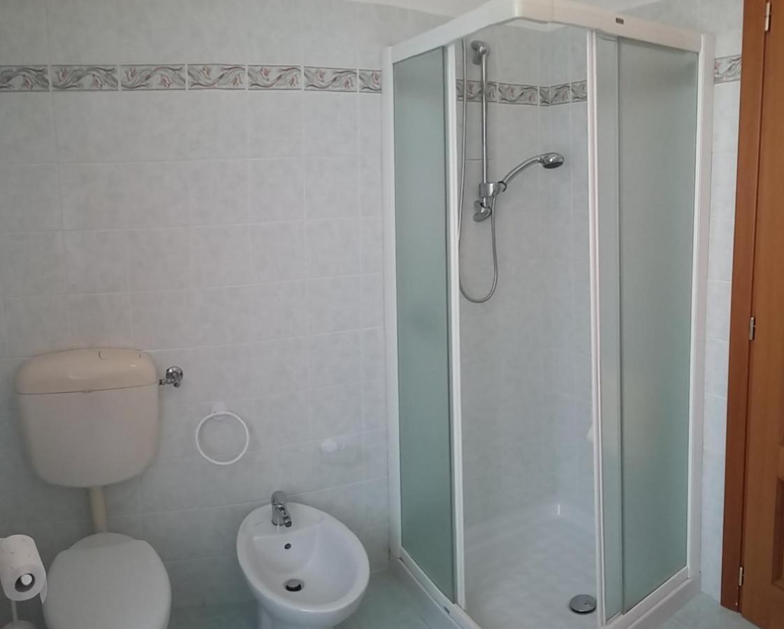 Casa Della Nonna 2 Lägenhet Gargnano Exteriör bild